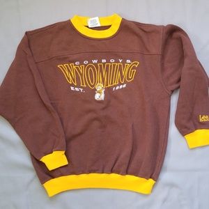 Mens M Wyoming Cowboys Crewneck Sweatshirt